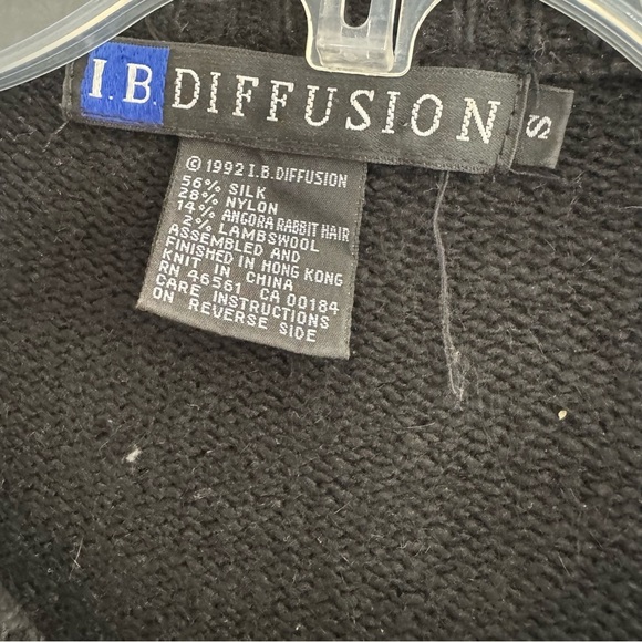 VTG IB Diffusion Black Knit Sweater Embellished Beaded Silk Angora S - Picture 6 of 7